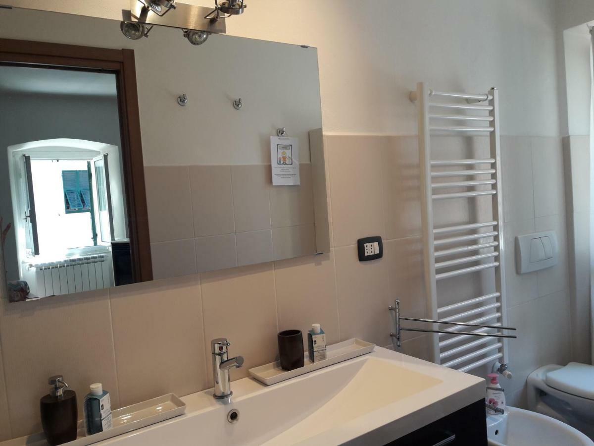 La Soffitta Sul Borgo Apartment Brugnato Exterior photo